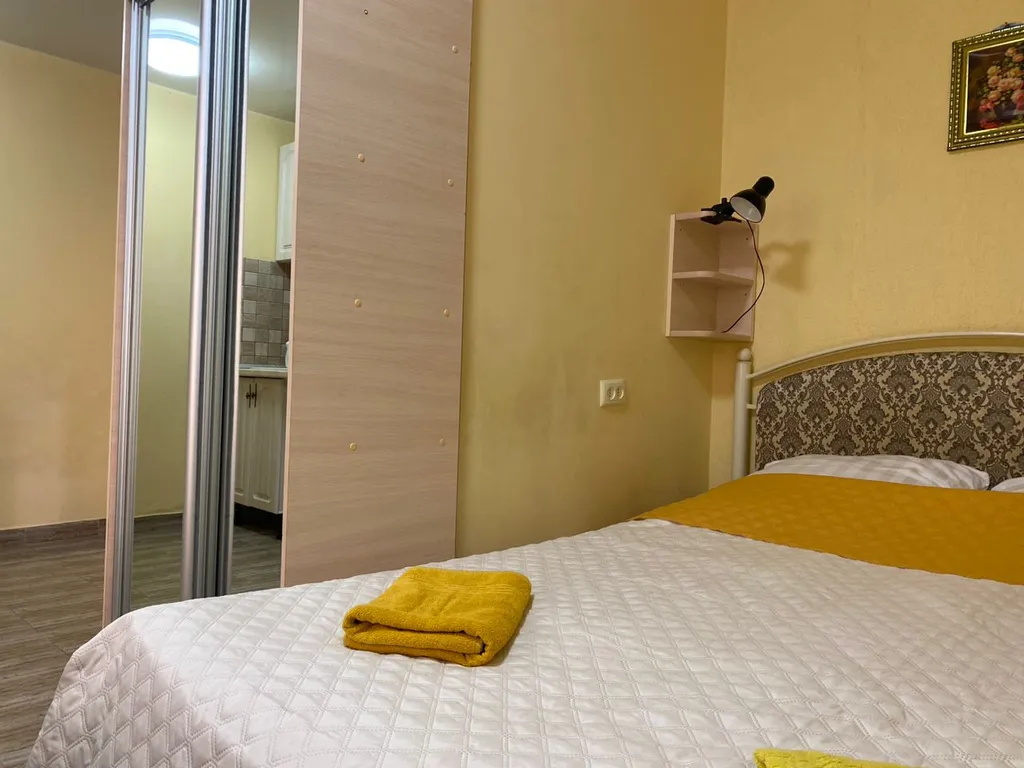 Номер 17м2 с кухней и санузлом