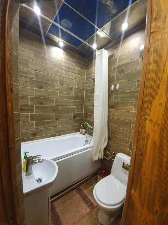 Часть дома из 3-комнат, с отдельным входом в центре курортной зоны