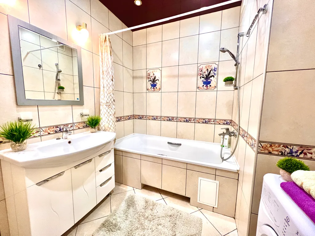 Шикарная двушка в новом доме на 6 этаже (рядом с набережной реки Волга)