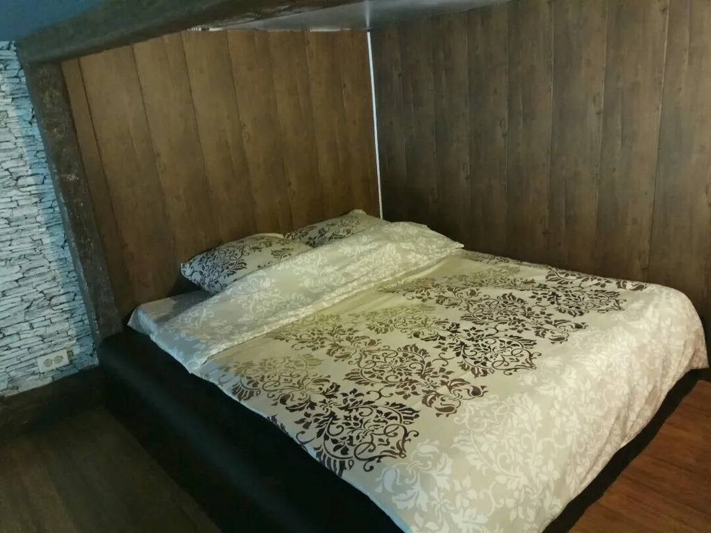 Двухуровневая квартира между двух озер