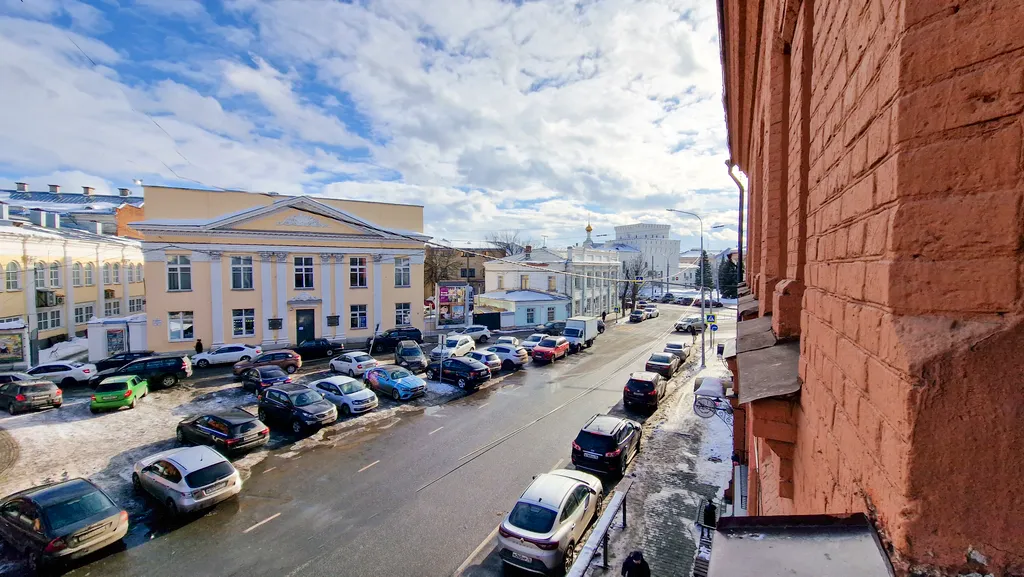 Квартира Квартира GoldenRing-Apartments: Студия с видом на Филармонию и башню — Ярославль