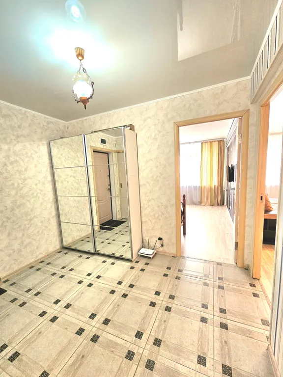 Трёхкомнатная с видом на море и горы