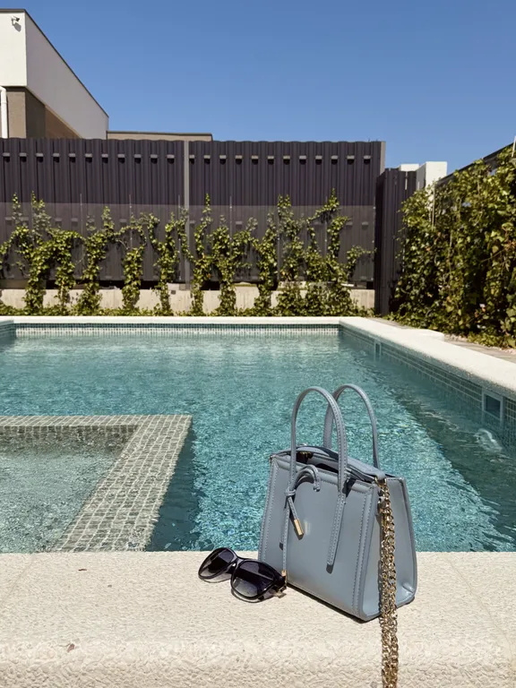 Дом с бассейном и террасой в 12 минутах от моря - House of hedonist