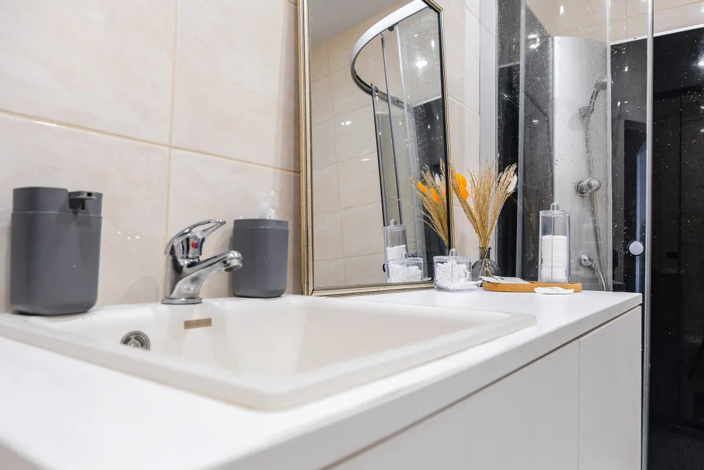 Бюджетная студия со свежим ремонтом в новом доме