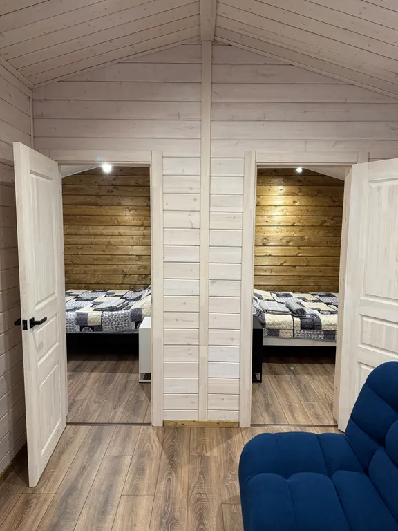 Коттедж Домик на поляне — Светлое