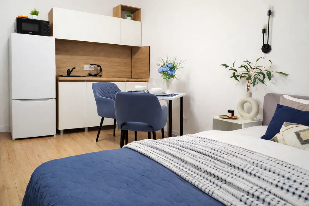 LanaRoom Новая студия с широкой кроватью