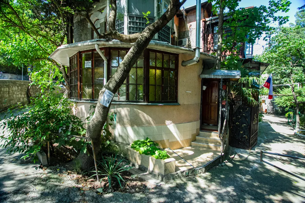 Благоустроенная квартира в историческом центре Ялты