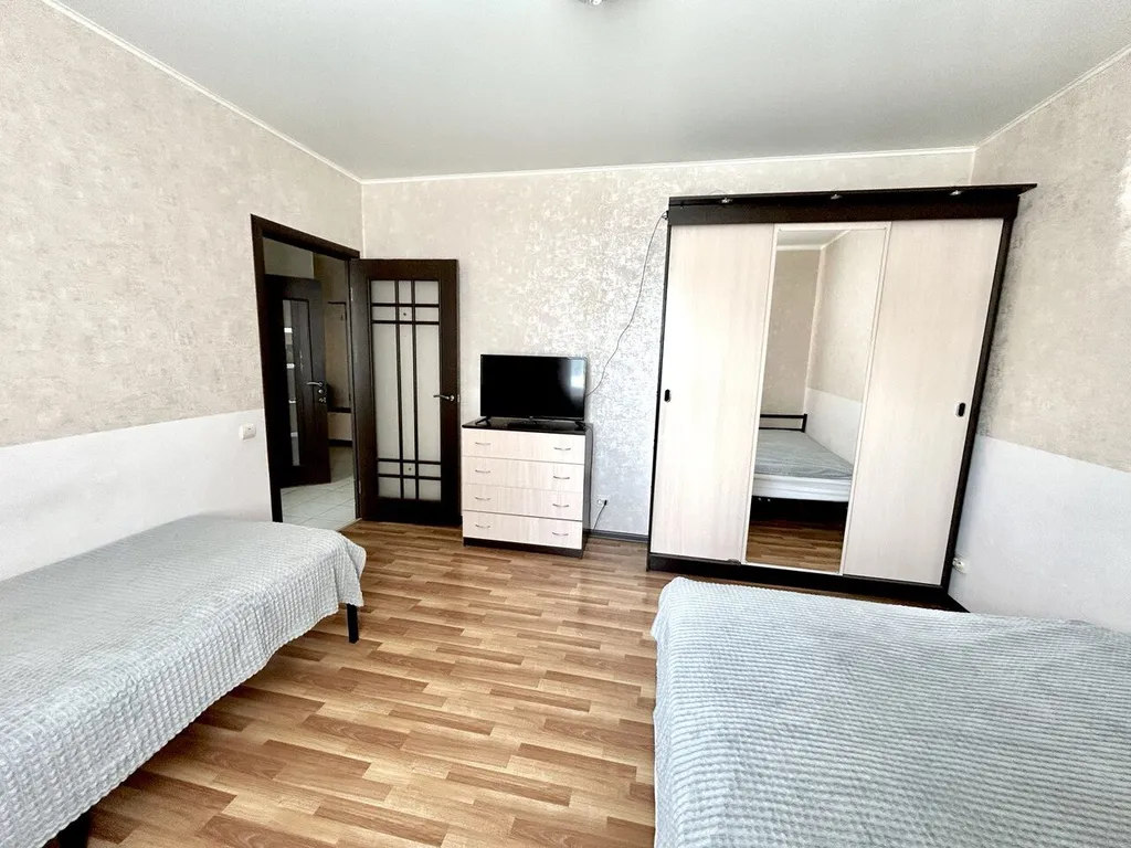 Просторная квартира в тихом месте с парковкой