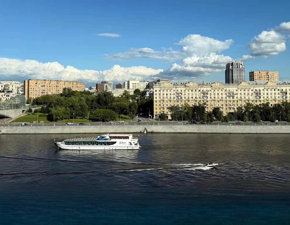 Квартира Квартира в центре с видом на набережную Москвы-реки — Москва