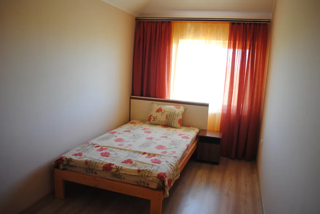 4-комнатный Дом