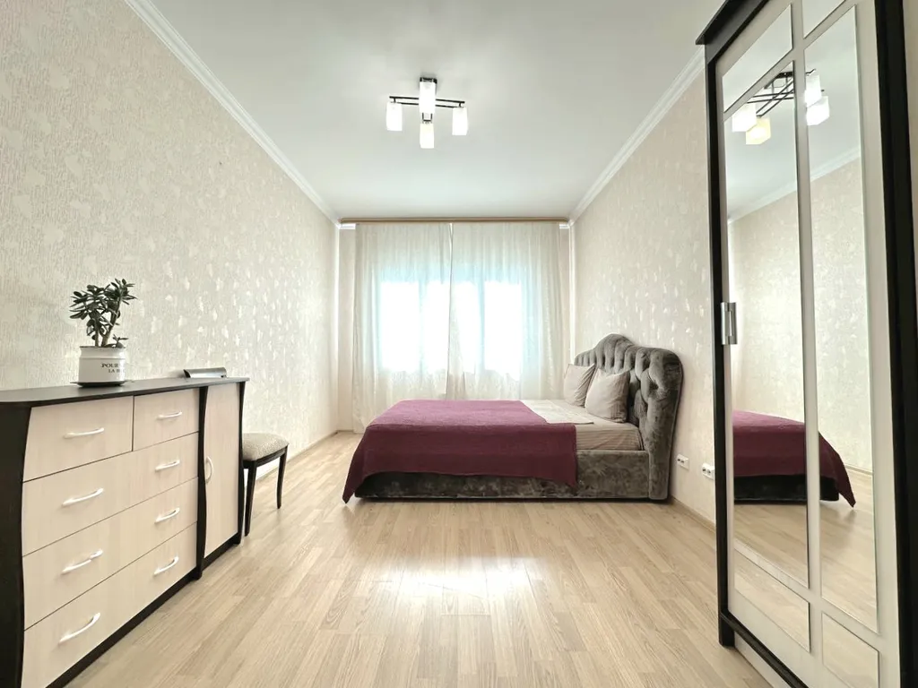 2-комнатная квартира с балконом на Притомском напротив ЛДК