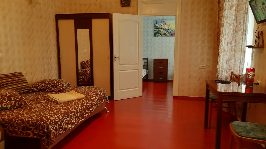 Коттедж Уютный дом недалёко от набережной — Феодосия