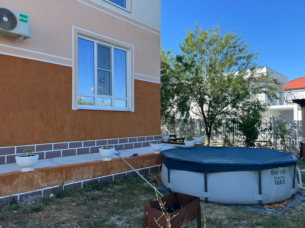 Прекрасный новый дом со всеми удобствами