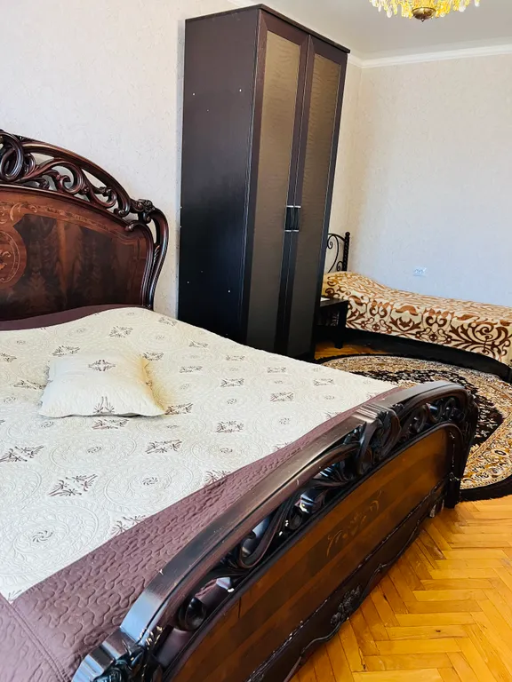 6-комнатный Дом