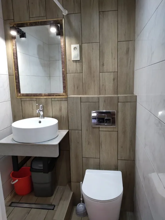 Уютный современный семейный номер в гостевом доме