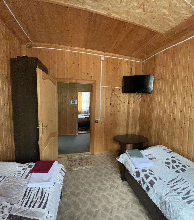 Коттедж Гостевой в дом Турист09 в самом центре Домбая — аренда посуточно в Домбай