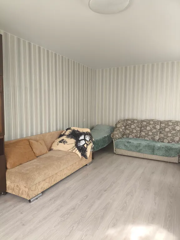 Двухэтажный коттедж с беседкой и баней для отдыха и проживания