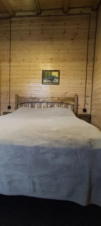 Дом с прекрасным видом на горы и верандой