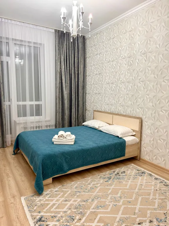 Трехкомнатная квартира около Mega Silkway