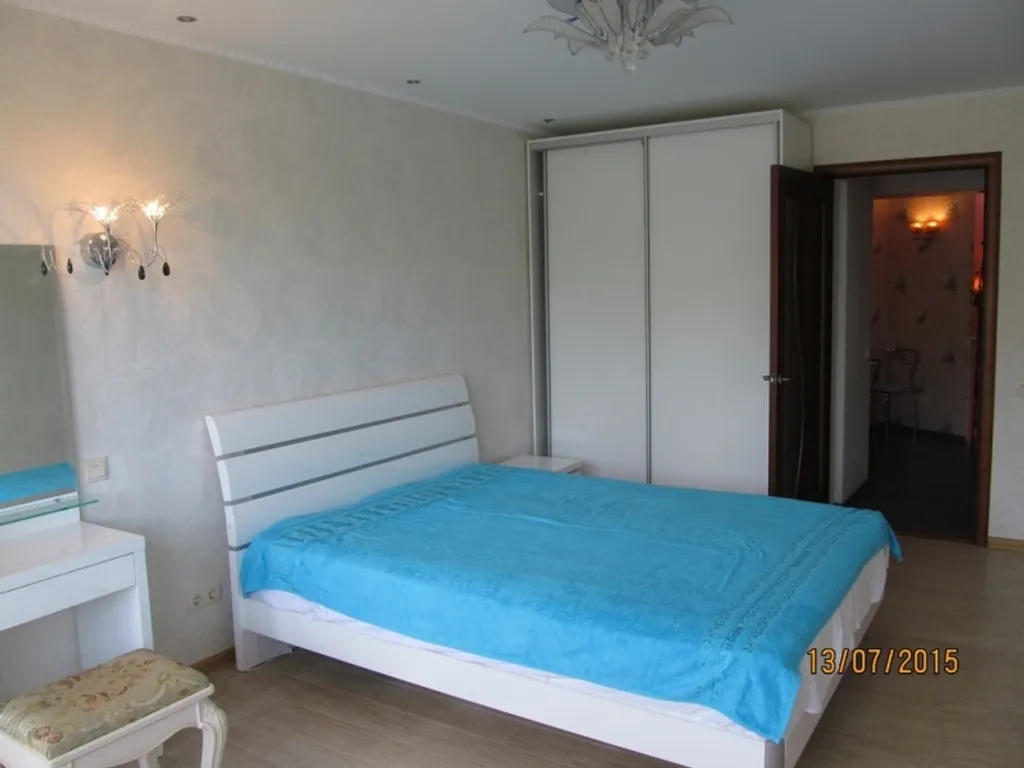 Квартира Современная 2-шка у моря — аренда посуточно в Алушта