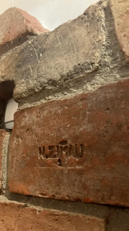 Дом с камином со столетней историей: город и море удобная развязка