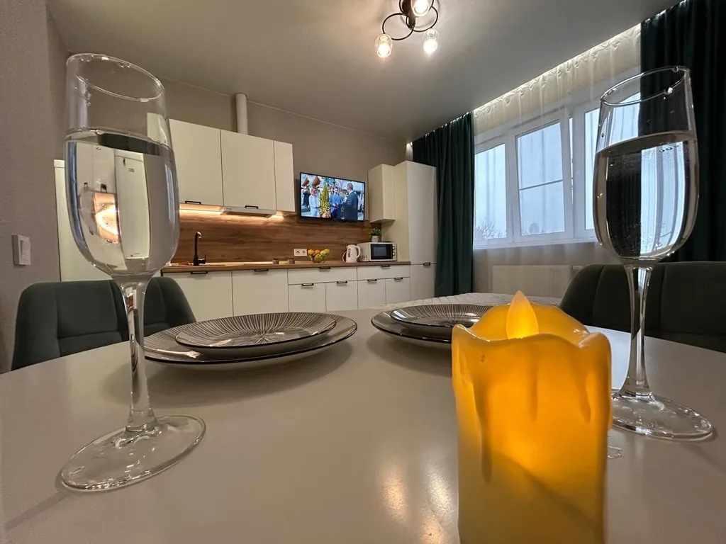 Новая студия с видом на Лавру