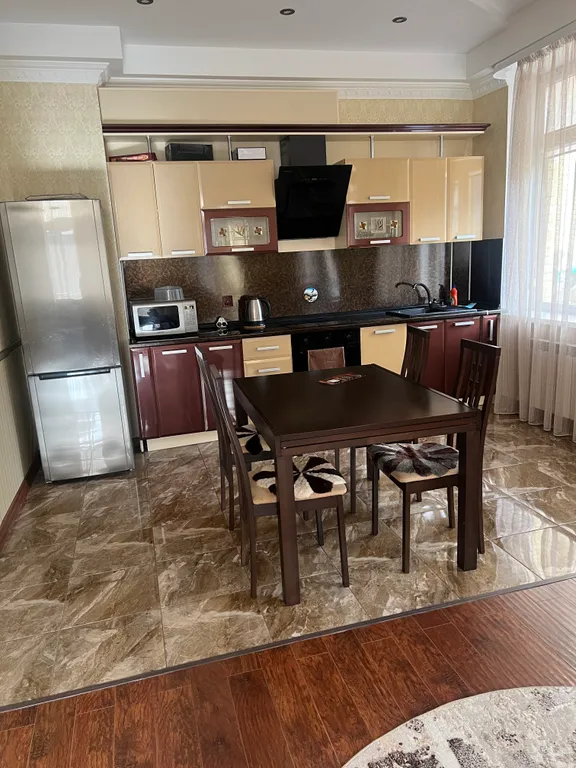 Апартамент с двумя балконами