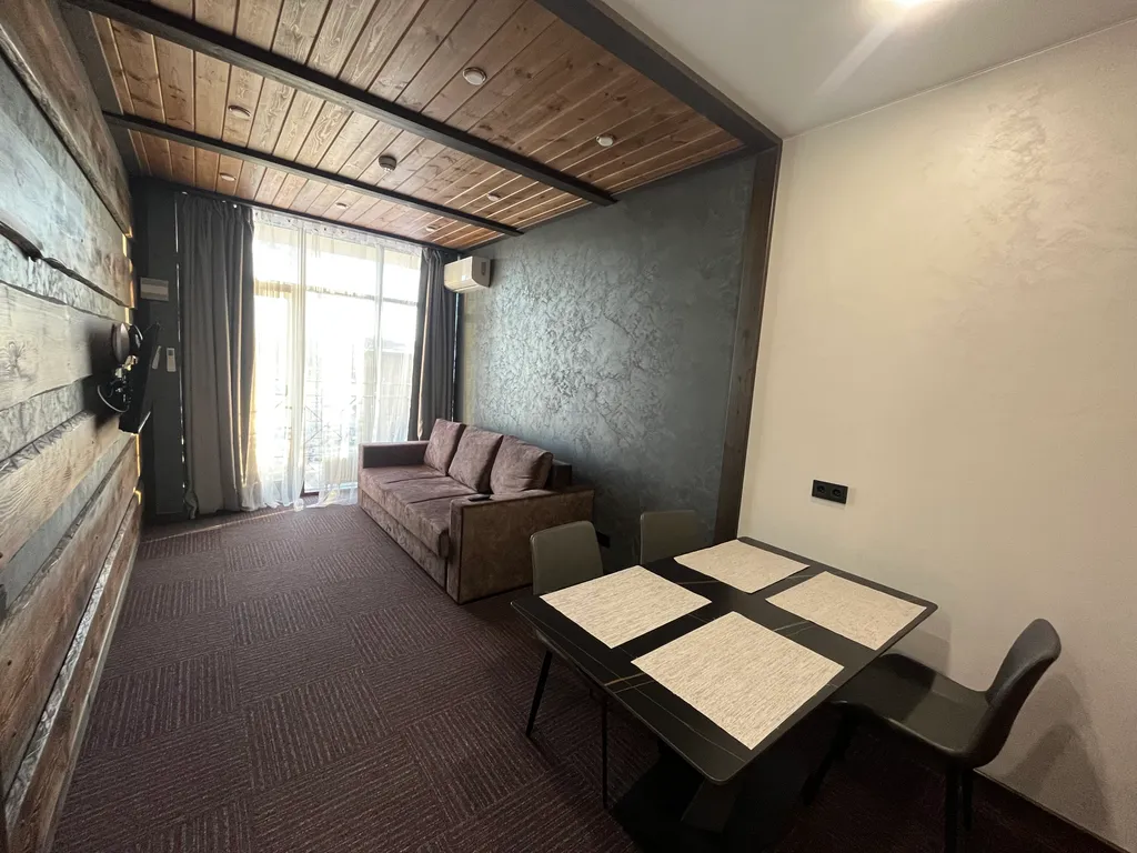 Двухкомнатные апартаменты на горнолыжном курорте Солнечная долина