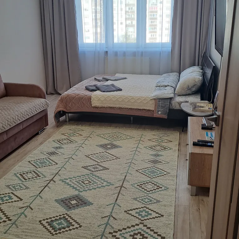 Светлая, чистая и уютная квартира с хорошим расположением