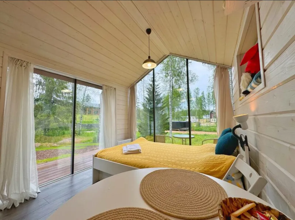 Уютный домик для двоих с мангалом