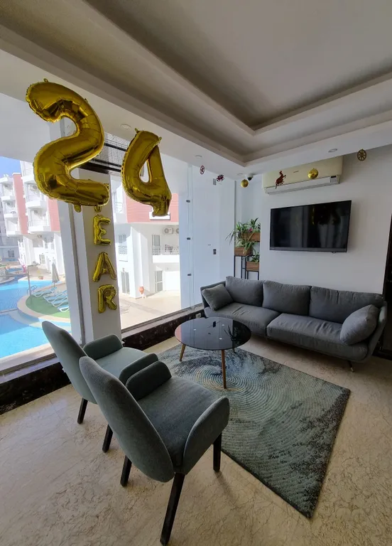 Уютная студия в тихом районе с бассейном и спортзалом в Хургаде