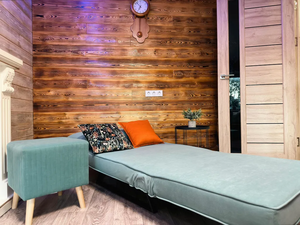 Квартира с видом на историческую часть города, церковь, озеро