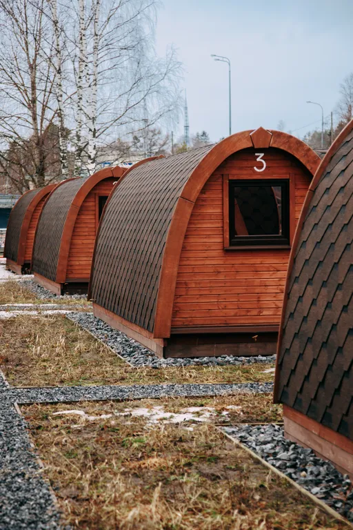 Рорбу домик рыбака на берегу реки Янисйоки