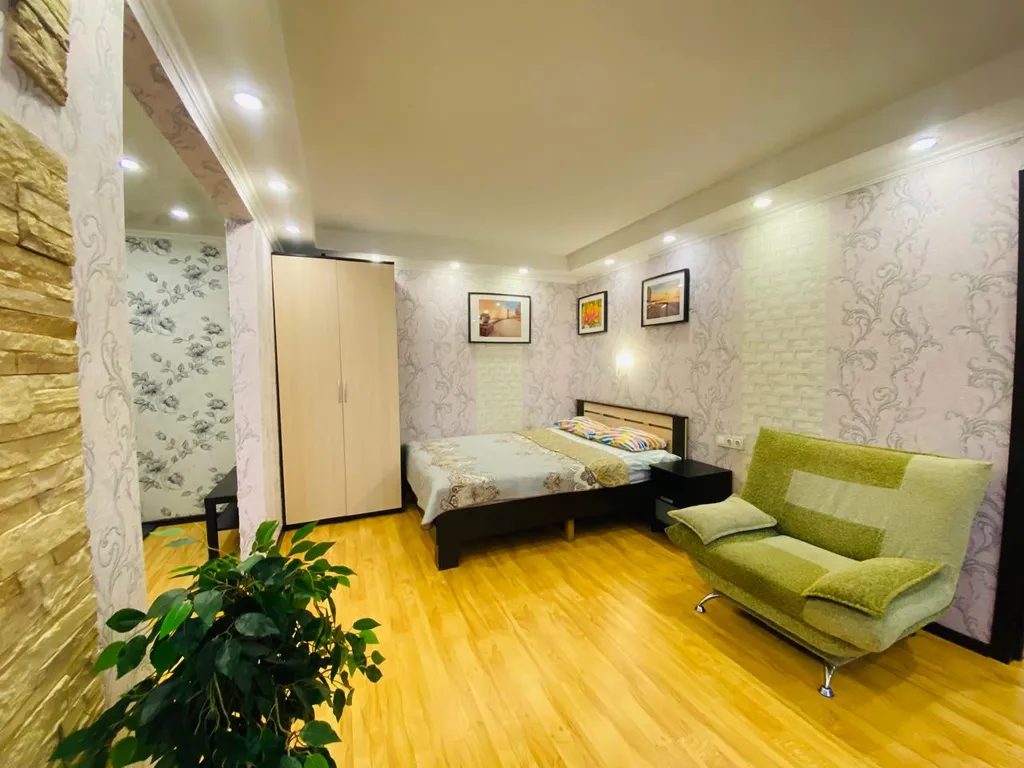 2-комнатная квартира в центре города с отличным ремонтом