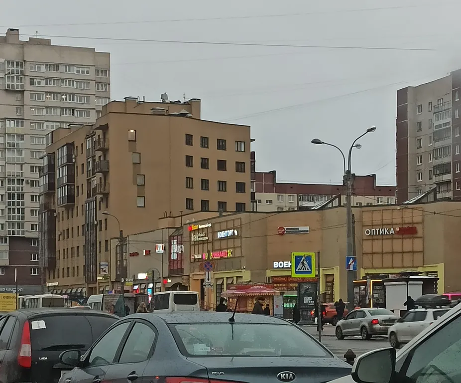 Теплая квартира у метро Проспект Просвещения