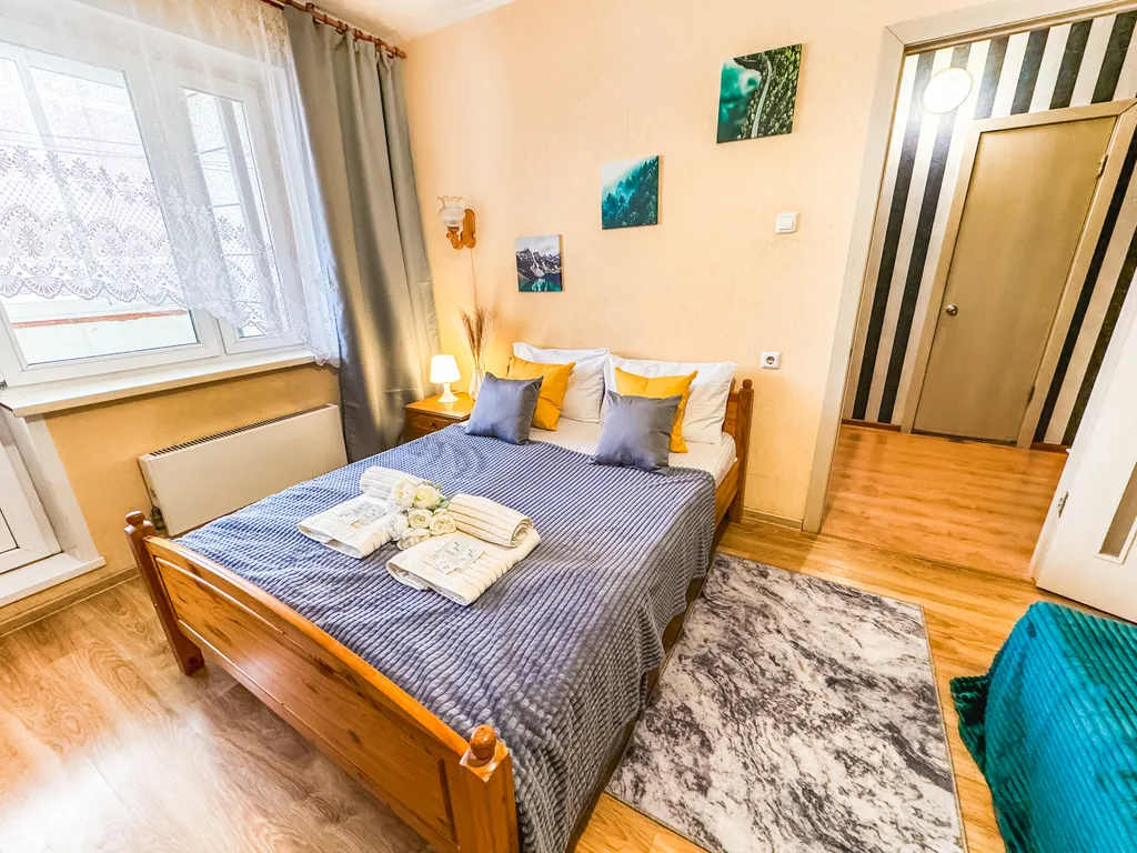 Квартира Просторная квартира с современным дизайном и мягкой мебелью — Лобня