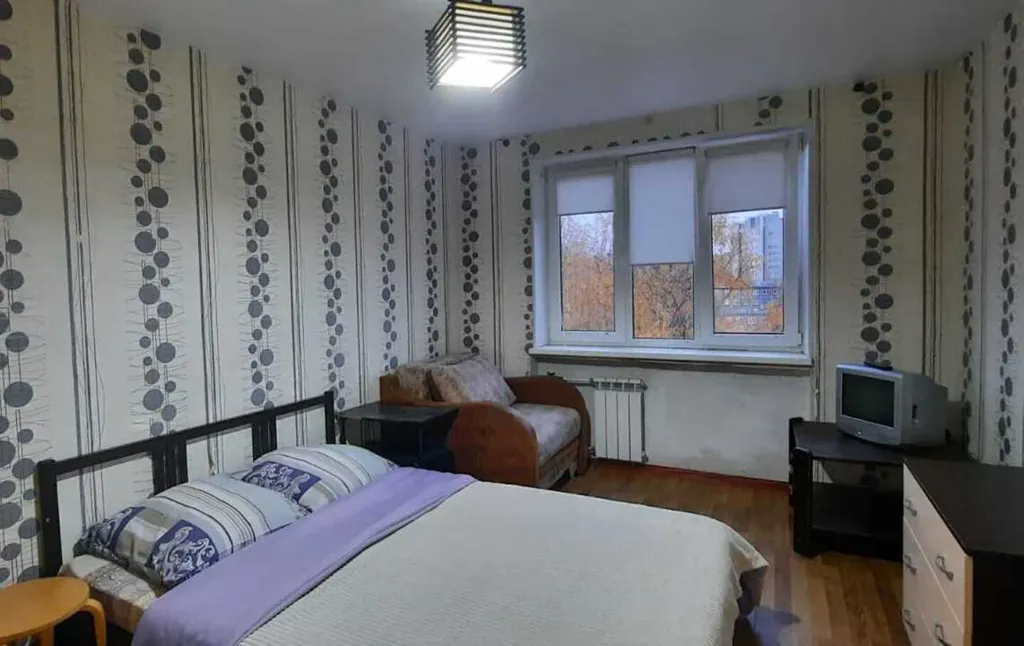 Комната вблизи от Областной больницы 122, НИИ Вредена, Больницы №2