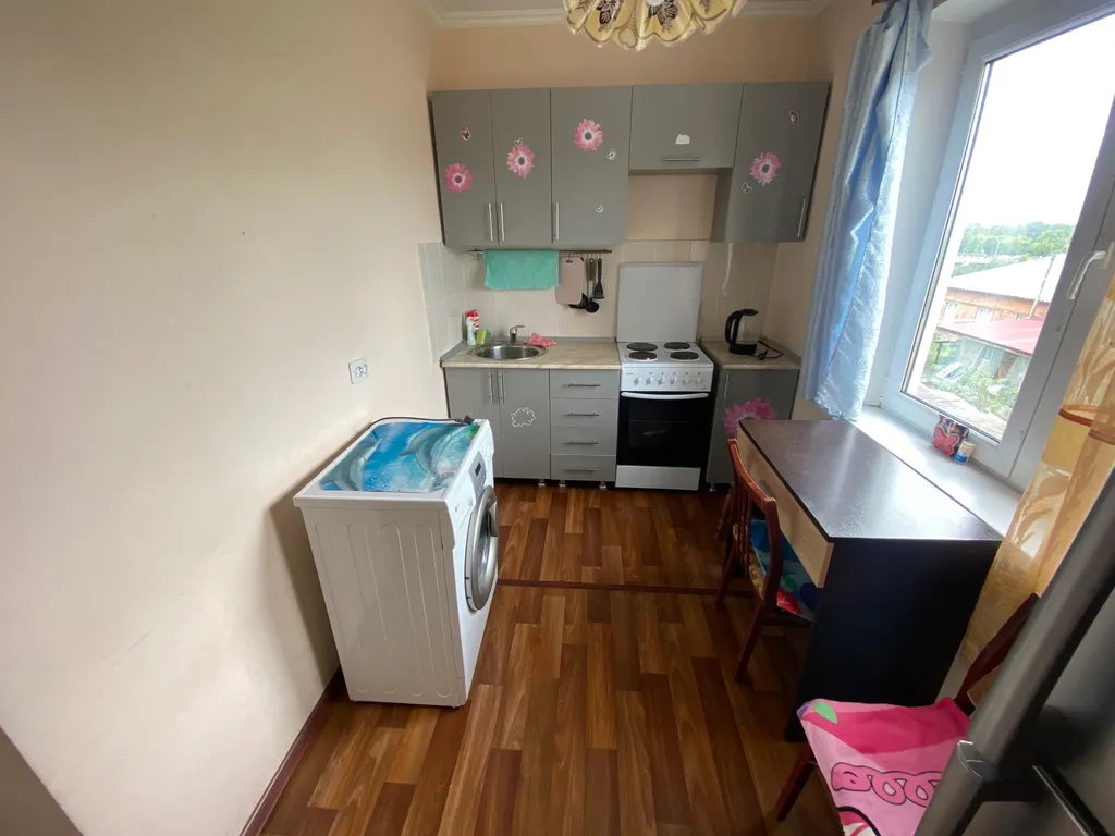 Светлая квартира на набережной