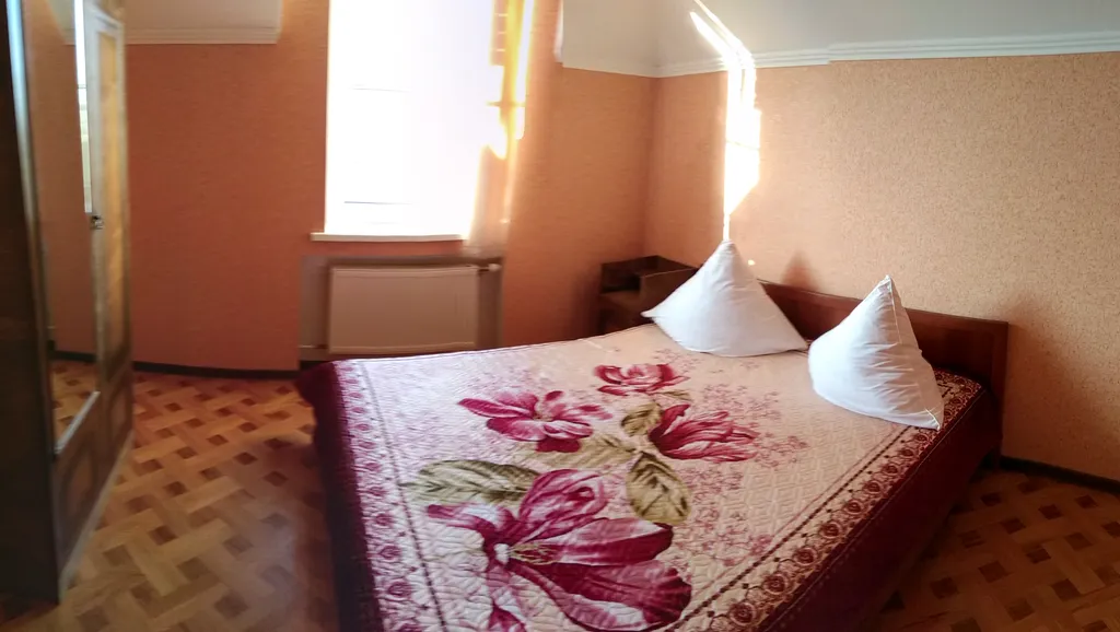 6-комнатный Дом