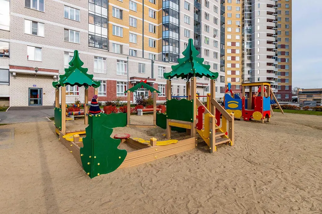 Квартира Евро-трёхкомнатные апартаменты Dreamhouse — Екатеринбург