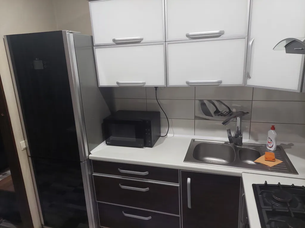 Уютная чистая 2-комнатная студия недалеко от центра