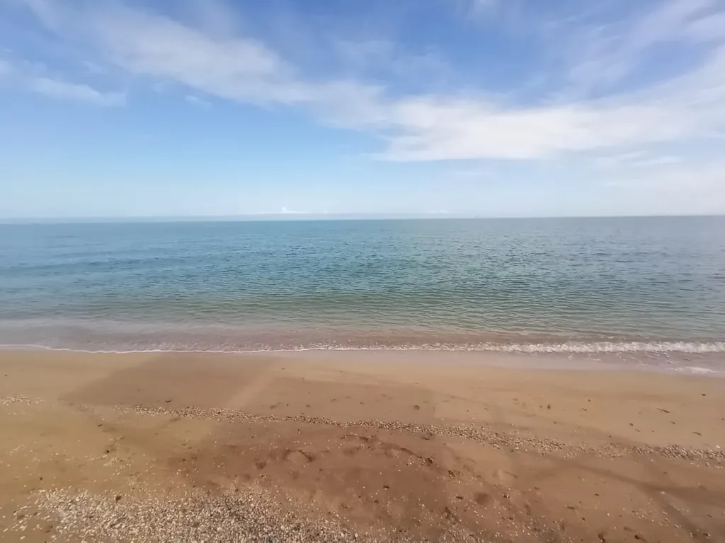 Комната у моря