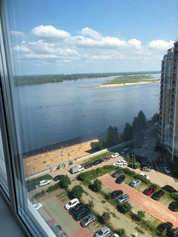Квартира Современная квартира на берегу Волги с песчаным пляжем у подножия дома — Нижний Новгород