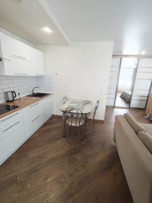 Квартира Уютная студия в новостройке в центре — аренда посуточно в Брест