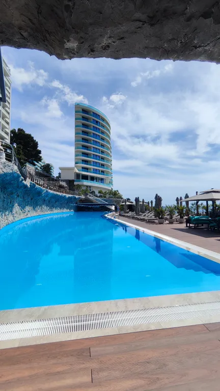 Апартаменты с паркоместом и видом на море