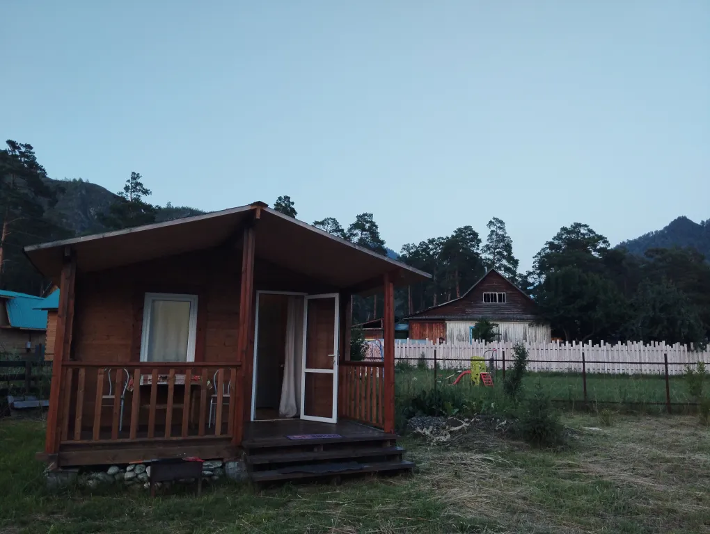 Коттедж Уютный летний домик — аренда посуточно в Чемал