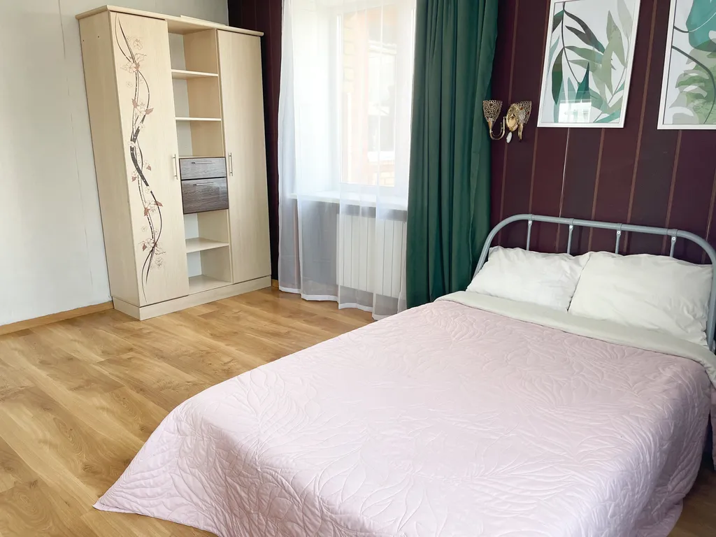 Большая двушка недалеко от жд вокзала