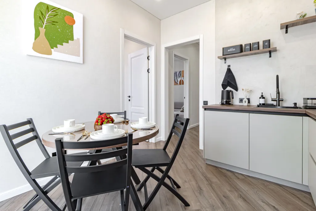 Двухкомнатные апартаменты рядом с триумфальной аркой