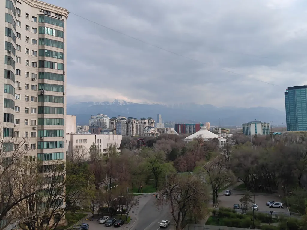 Квартира в 5 минутмх до метро