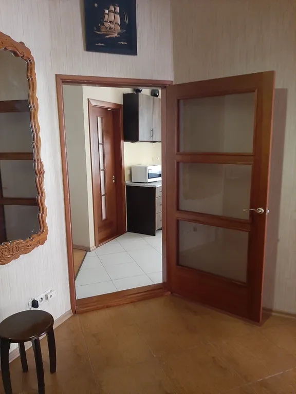 Большая 3-комнатная квартира в историческом доме